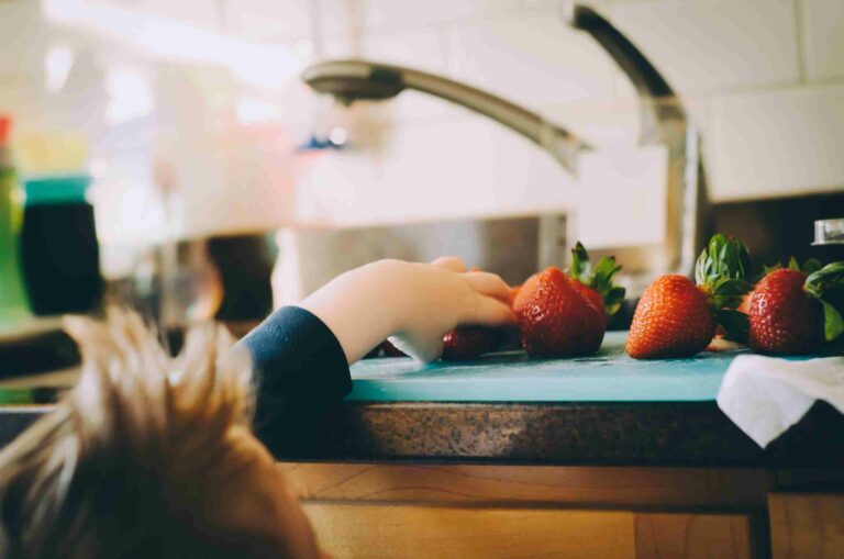 Fueling Future Generations: A Guide to Nutritious Eating for Kids